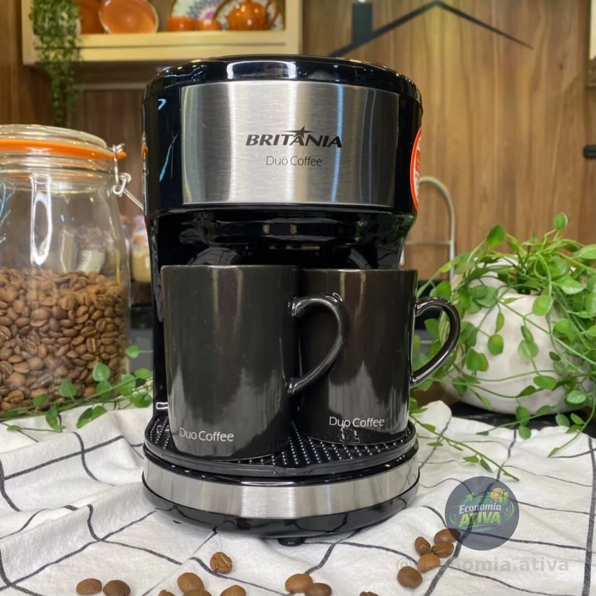 Cafeteira Duo Coffee 450w 2 Bicos Britânia 220v