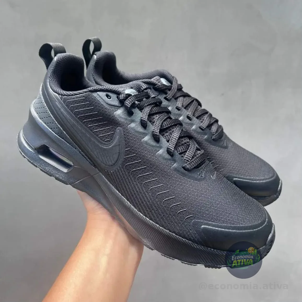 Tênis Nike Air Max Nuaxis