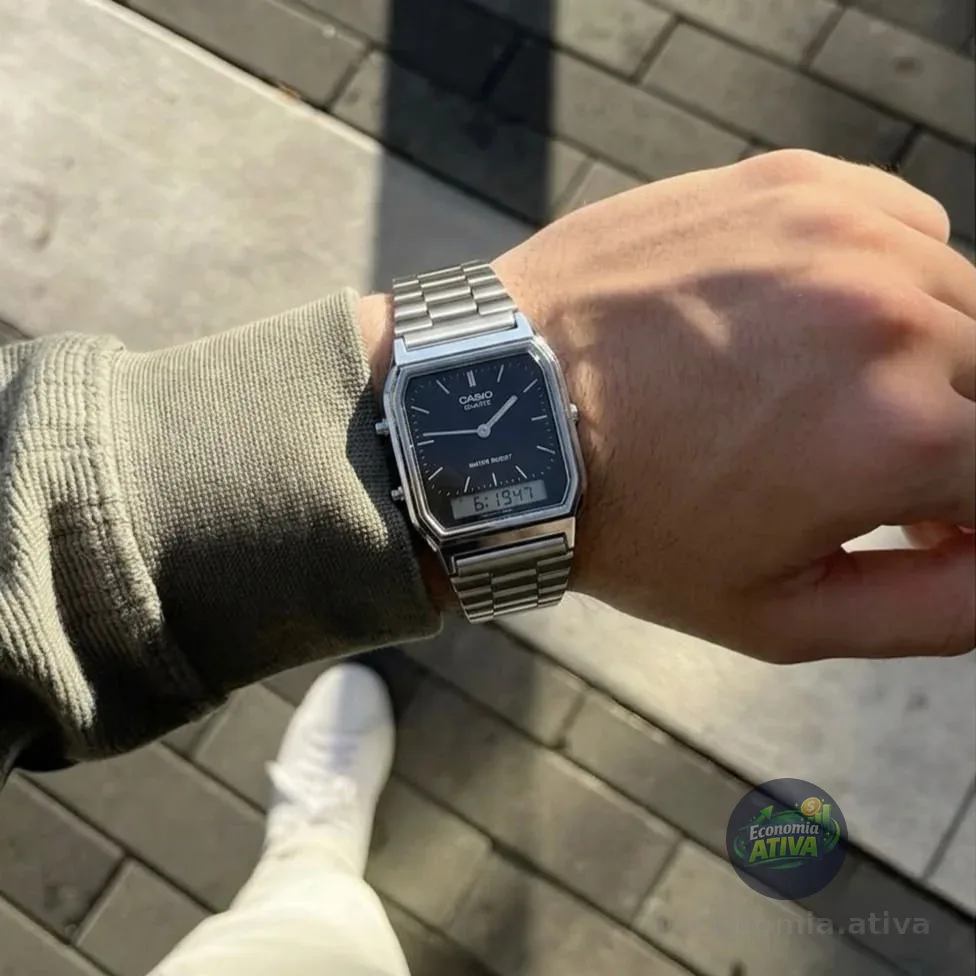 Relógio Casio Unissex Vintage Prata Aq-230a-1dmq