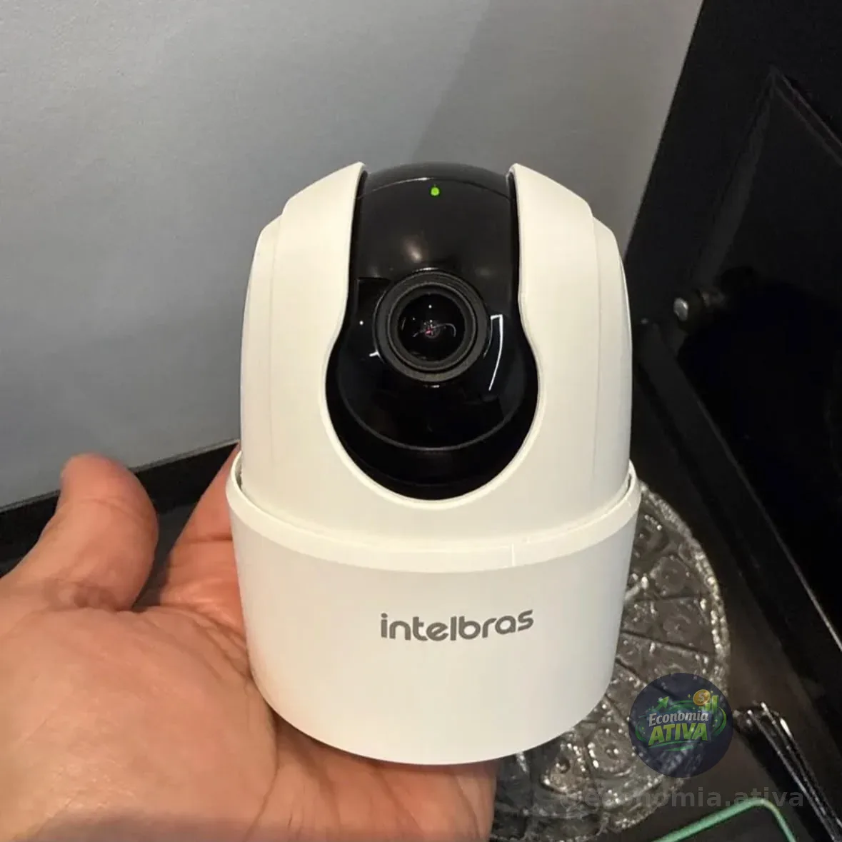 Câmera Inteligente Intelbras Ime 360 3mp Visão 360 Wi-fi