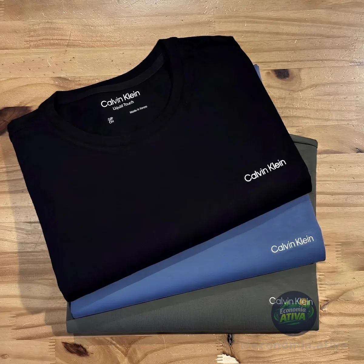 Kit 3 Camisetas Calvin Klein Masculina