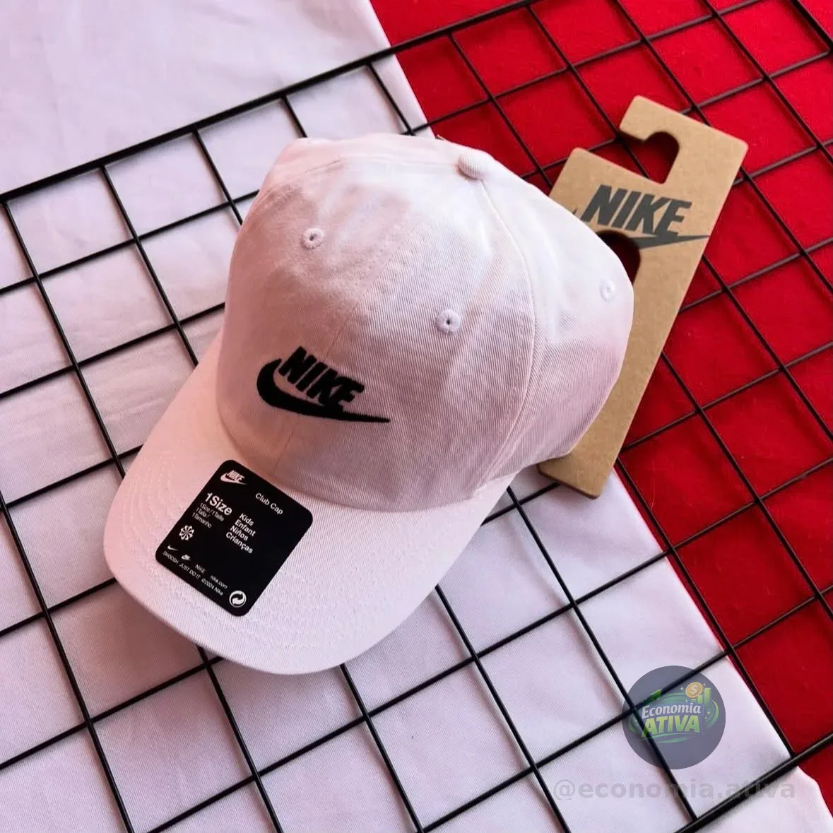 Boné Nike Club