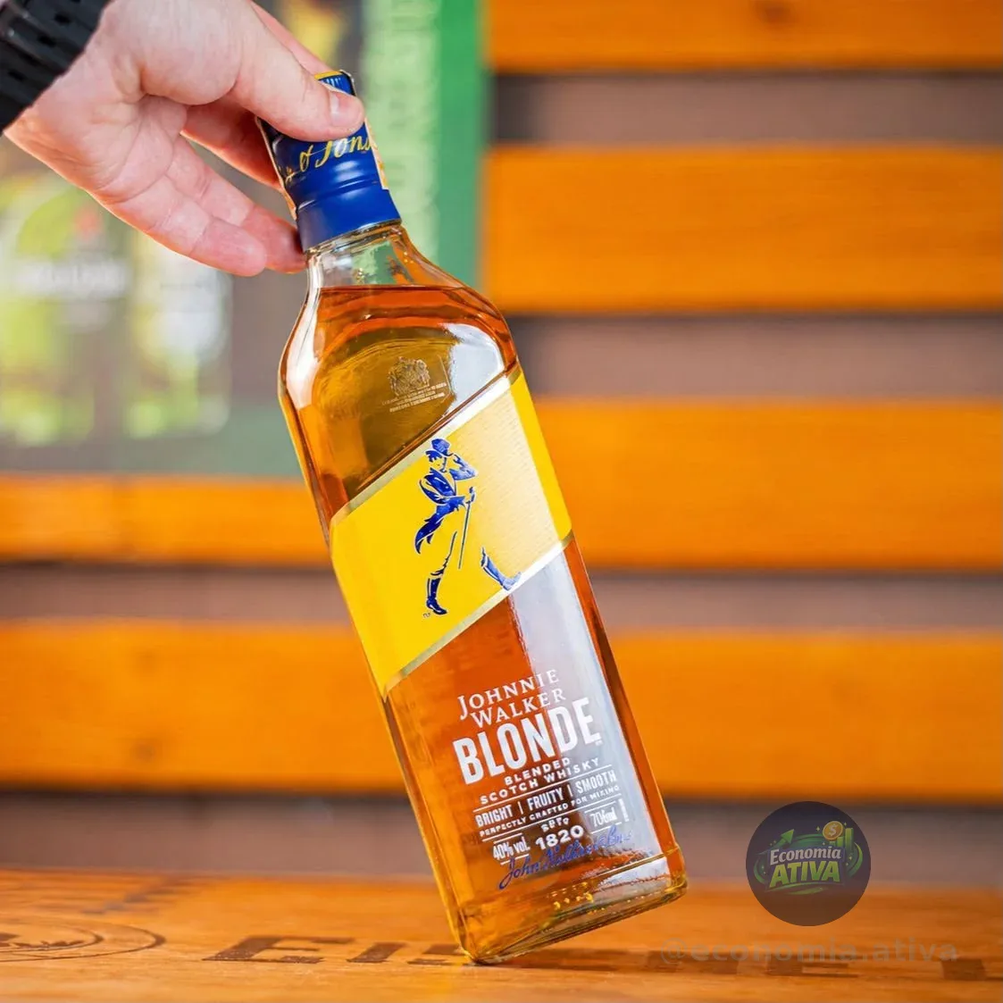 Whisky Johnnie Walker Blonde 750ml