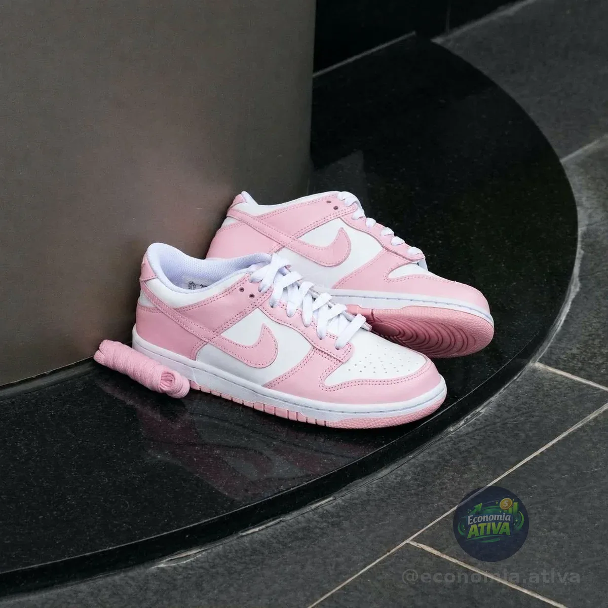Tênis Nike Dunk Low Retro (34 a 37)