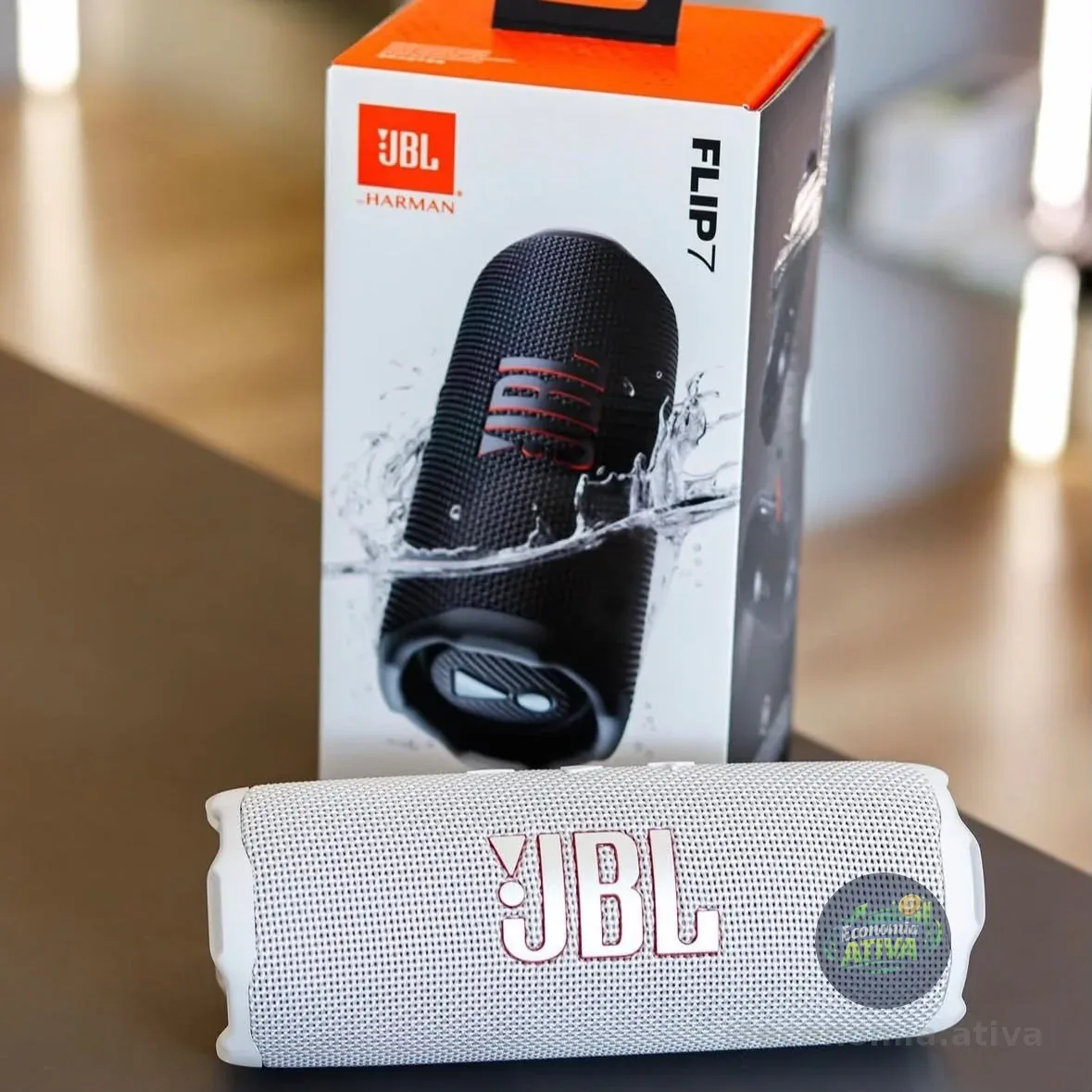 Caixa De Som Jbl Flip 7 Branco 127/220v