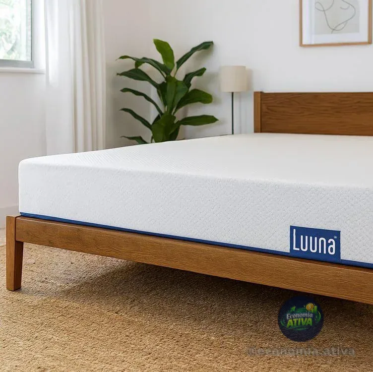 *NESSE EU DURMO ATÉ MEIO-DIA*