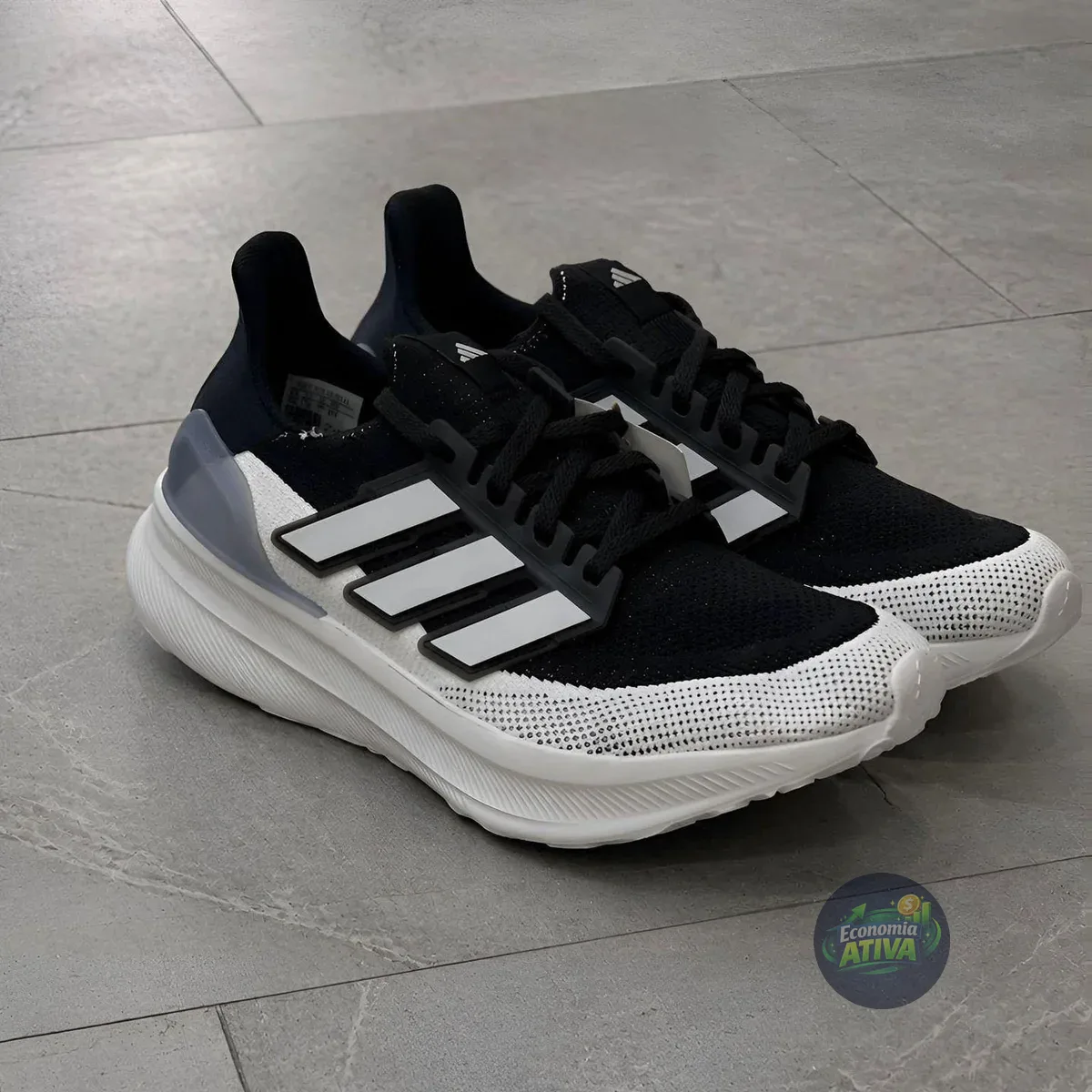 Tênis Adidas Acelera 2
