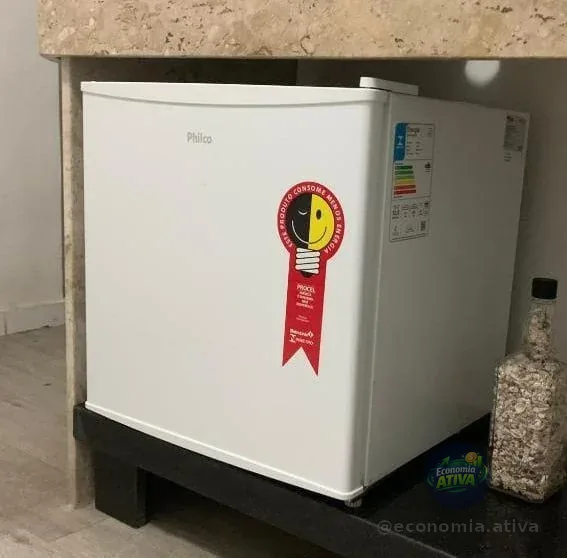 Frigobar Philco Pfg50b 47 Litros Branco 110v