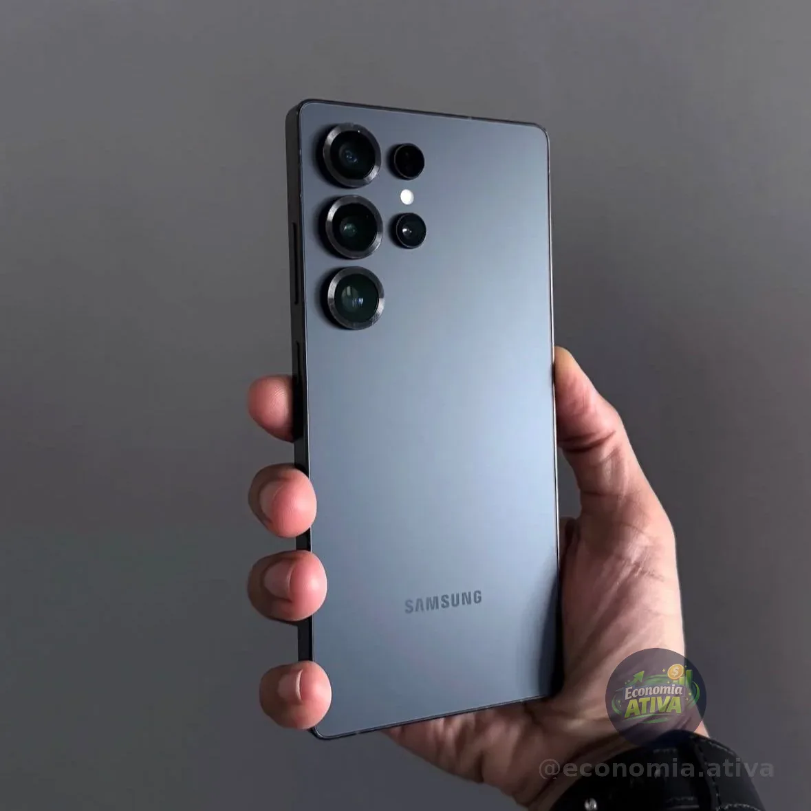 Celular Samsung Galaxy S25 Ultra 5G, 256GB, 12GB RAM