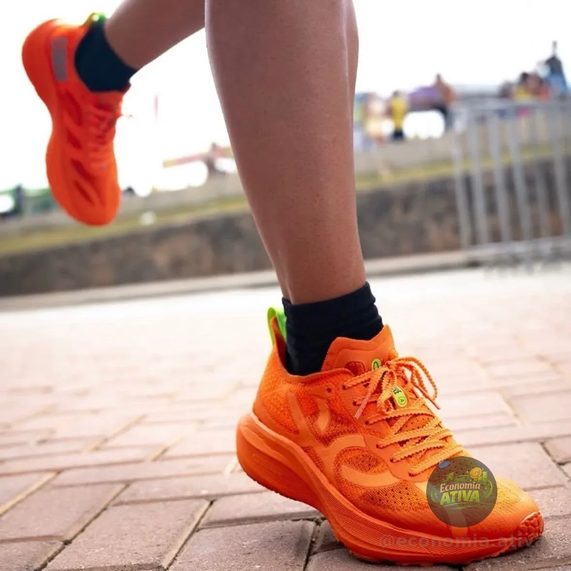 Tênis Olympikus Corre 4 (Laranja)
