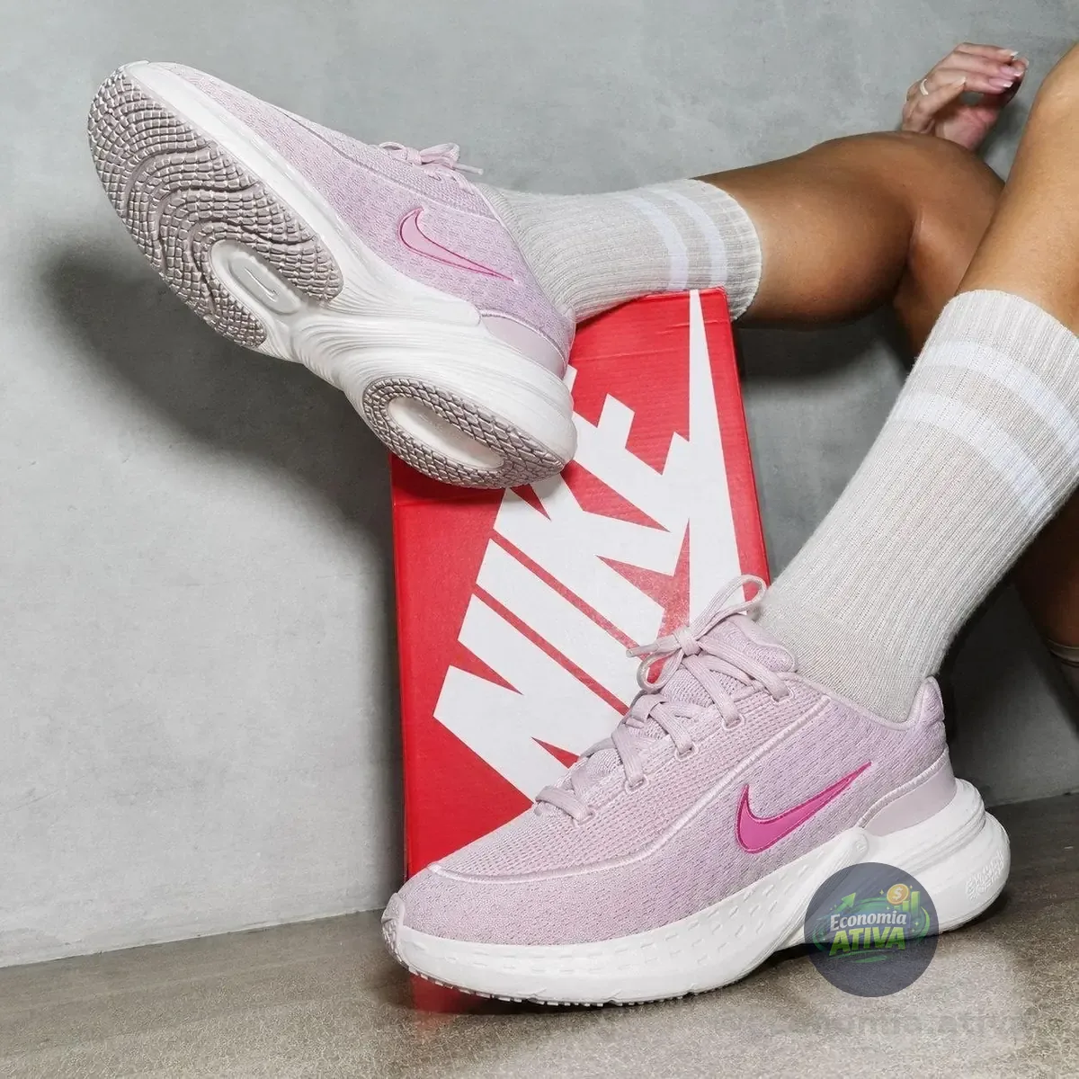 Tênis Nike Uplift SC Feminino