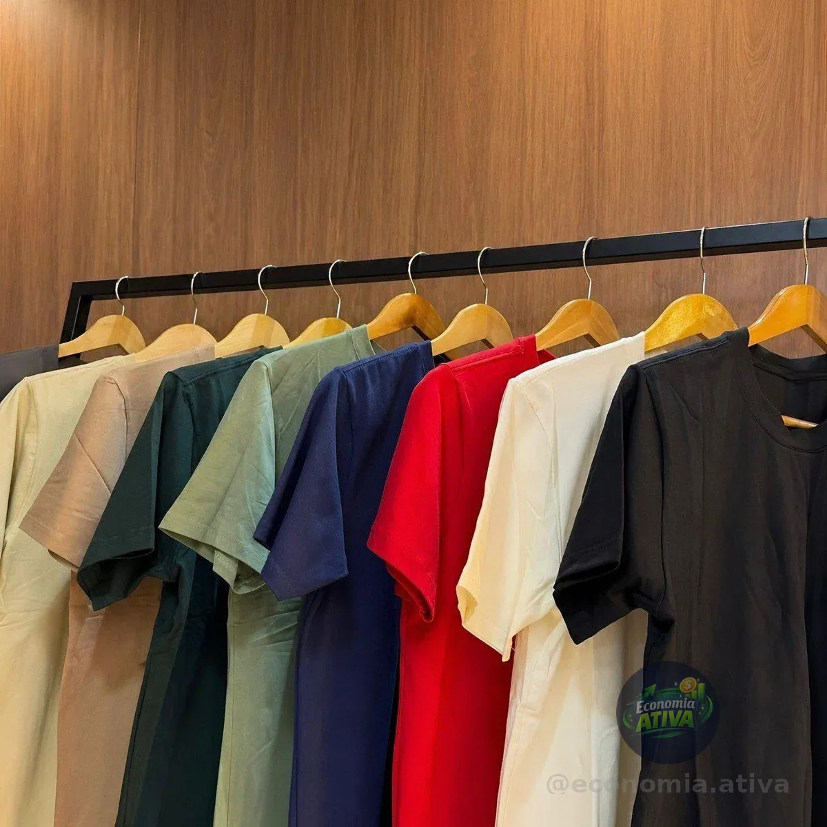 Kit com 7 Camisetas Básica Lisa Algodão