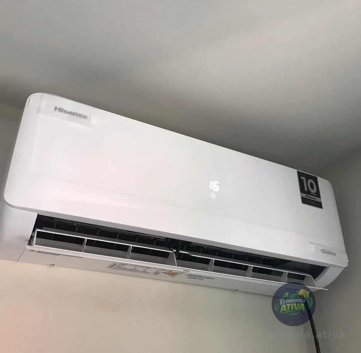 Ar Condicionado Split Inverte Hisense r-32 hi-wall 12.000 BTUs quente e frio wi-fi 220v