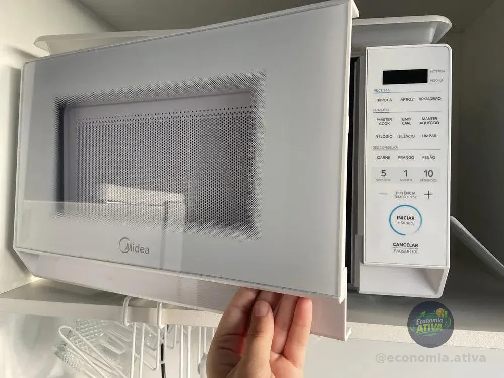 Branco Mastercook Midea 220v