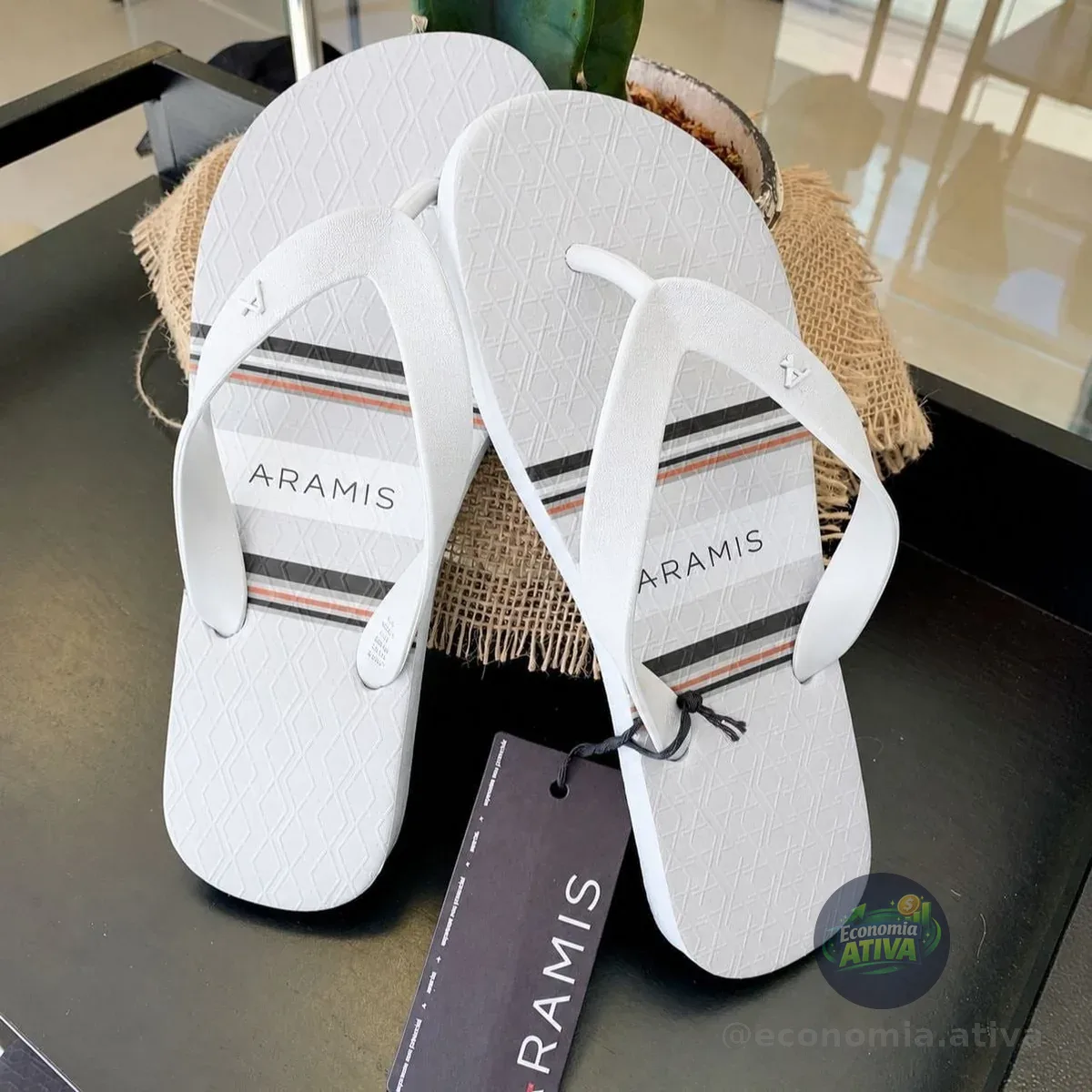 Chinelo Sandália Masculino Moda Casual Original Aramis Branco Liso 39/40