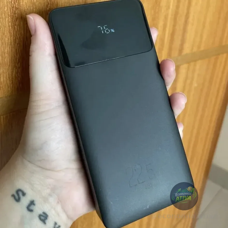 Power Bank Pro 20000mah ELG Pb200bk, Bateria Portátil Universal, Carga Rápida, Display Indicador, Entradas Micro Usb E Usb-c, 2 Portas Usb-a, Pd+qc3.0, Preto
