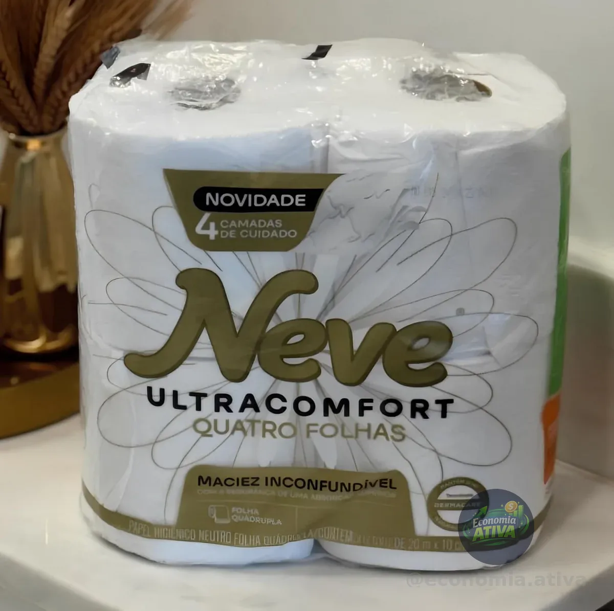 Neve Papel Higiênico Ultracomfort, Folha Quádrupla, 20m, 12 rolos