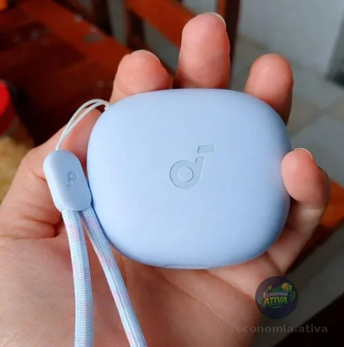 Fone De Ouvido Soundcore By Anker P20i Graves Poderosos E Impactantes Bluetooth 5.3 30h De Reprodução Resistência À Água 2 Mics Ia Para Chamadas Claras Personalização De Som Via App Cor Azul-claro