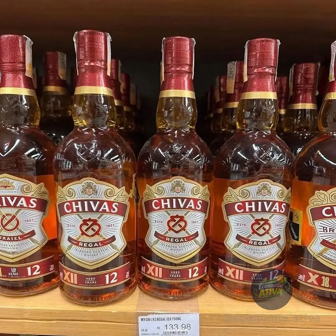 Whisky Chivas Regal 12 anos Blended Escocês - 1 litro