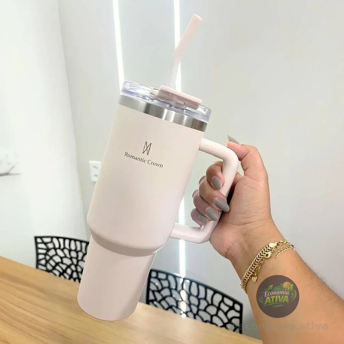 Copo Térmico Gigante 1,2l Inox Com Tampa E Inox Canudo Cor Branco Cor Pura / Material Fosco