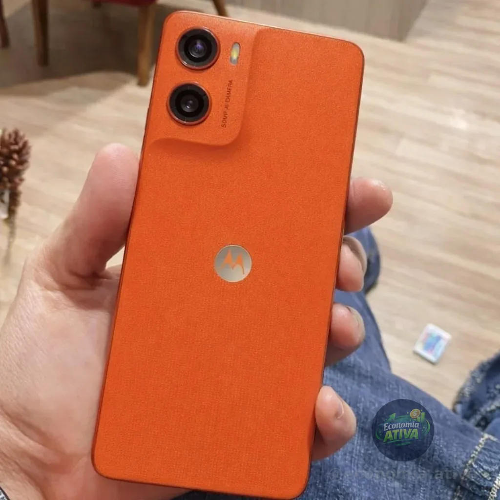 Smartphone Motorola Moto g06-128GB 12GB (4GB RAM + 8GB Ram Boost) e Camera 50MP com AI Bateria de 5200 mAh Tela 6.9" - Laranja