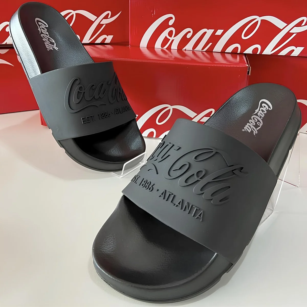Chinelo Sandália Coca Cola Slide Coke Bold Original (2 cores)