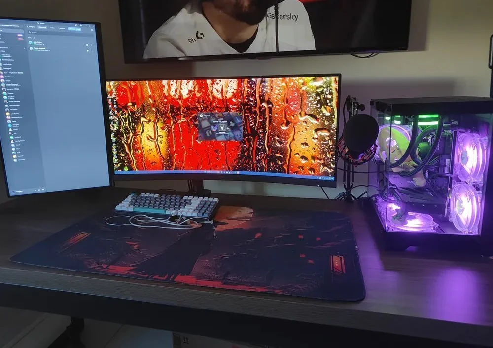 Monitor Gamer Curvo AOC Agon Quad 34" Ultrawide WQHD 180Hz 0,5ms