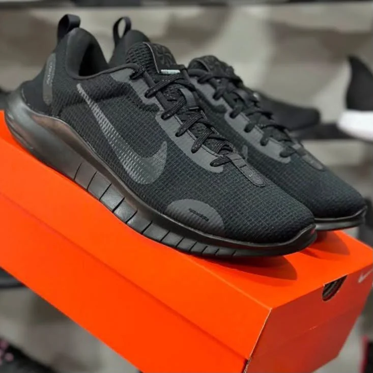 Tênis Nike Flex Experience Run 12