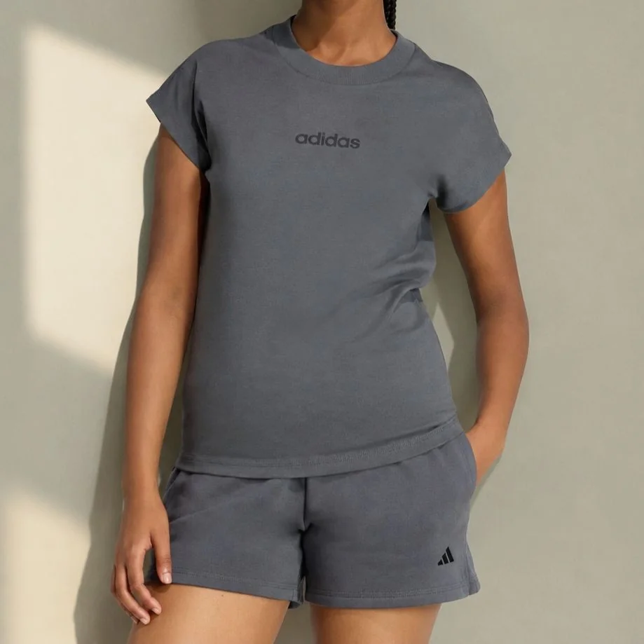 Camiseta Essentials Linear adidas Cinza