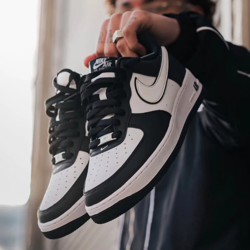 Tênis Nike Air Force 1 '07