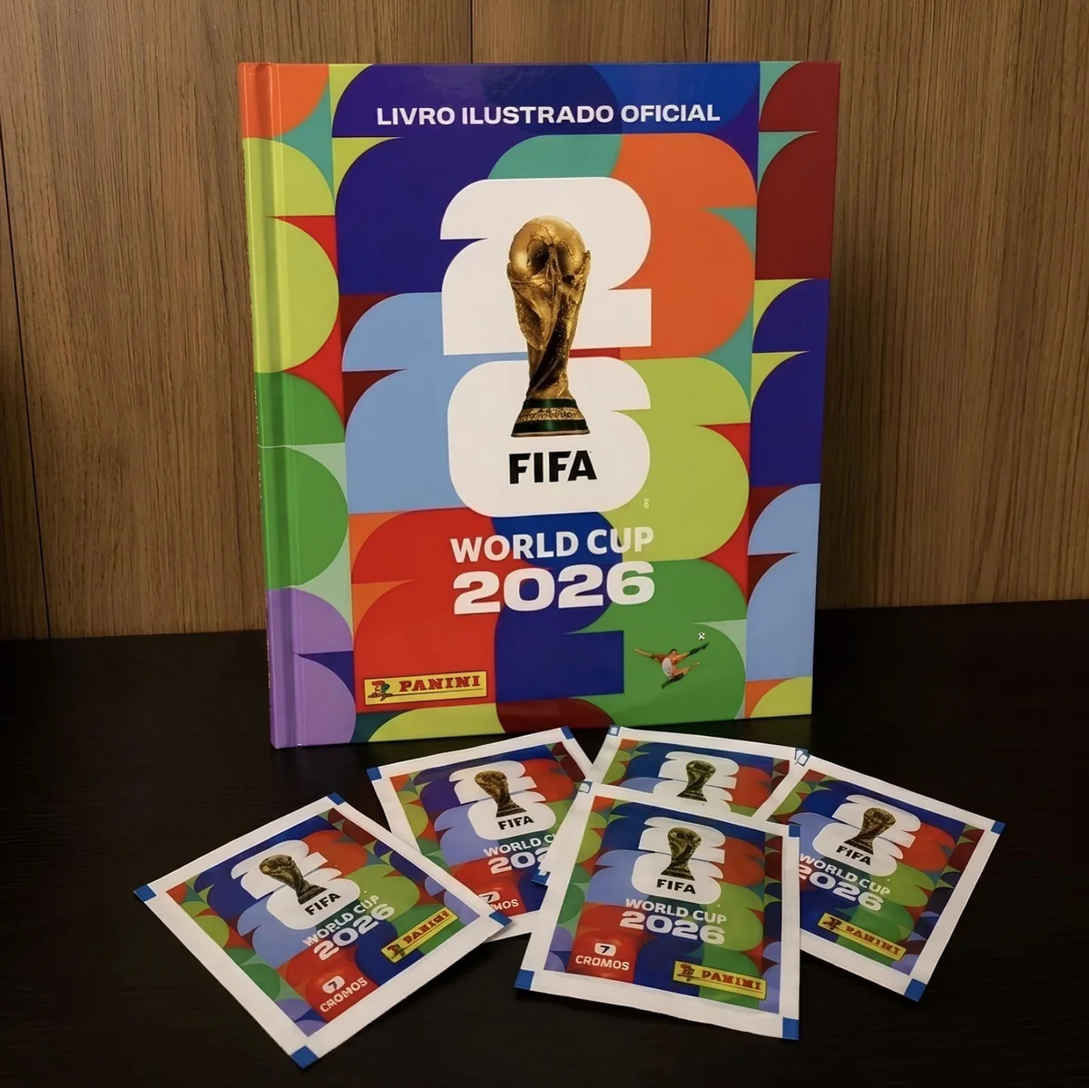 Kit 70 Figurinhas + Álbum Capa Dura Copa Do Mundo Panini