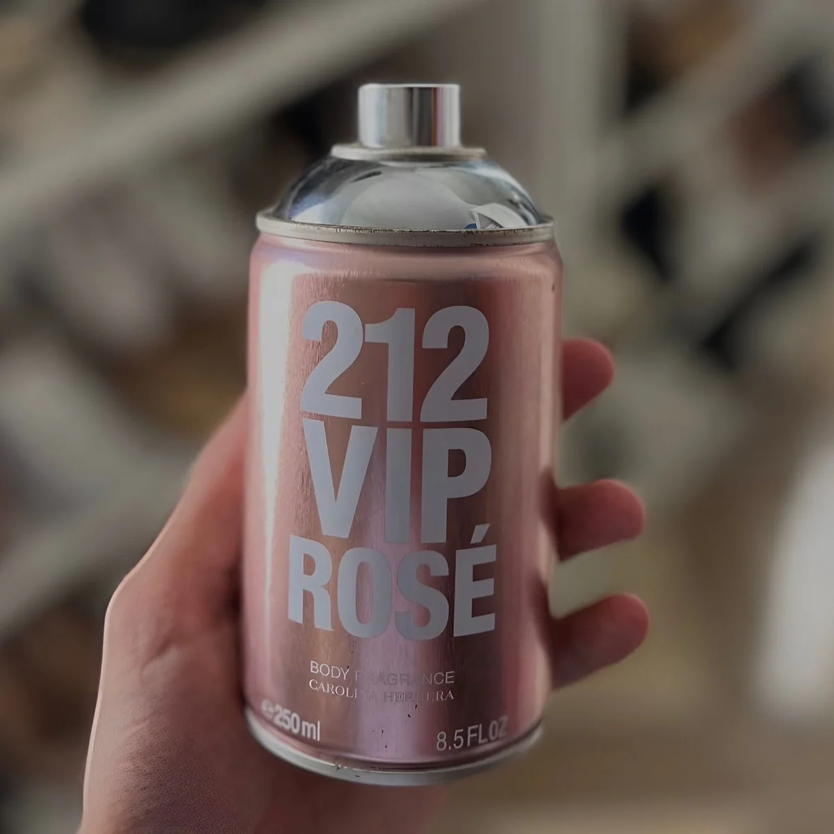 Body Spray Carolina Herrera 212 Vip Rosé Feminino 250ml