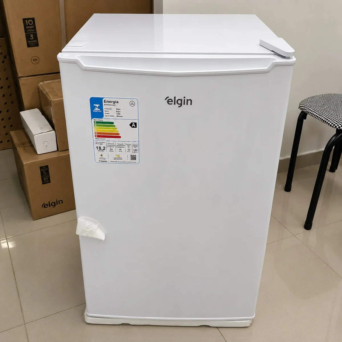 Frigobar 93L Elgin - Porta Reversível Compartimento Extra Frio Branco 110V