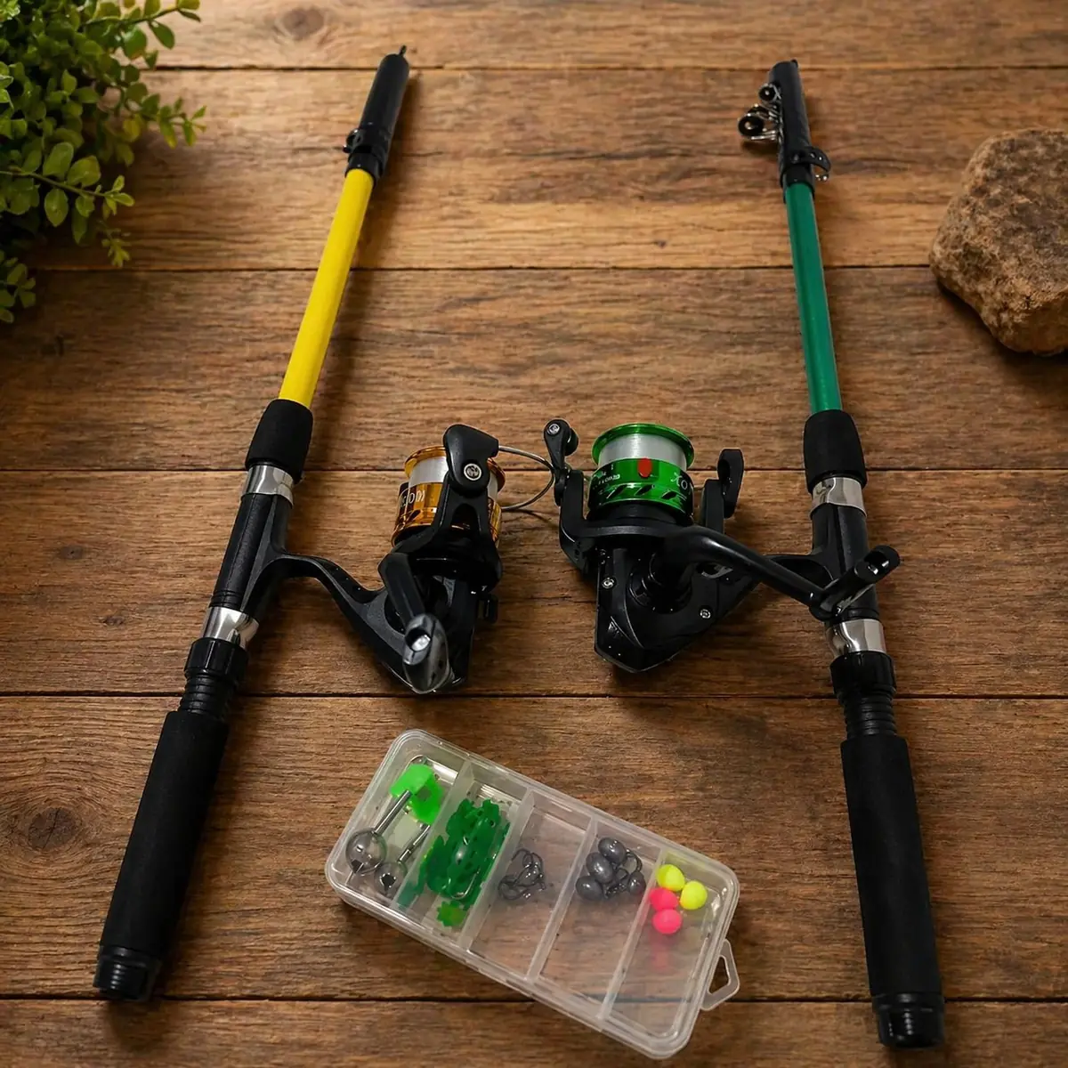 Kit Vara de Pesca • 2 Varas Telescópica 1.50 m • ⁠2 Molinete de Pesca Ultra Light • ⁠3 Rolamentos com linha de Nylon • ⁠1 Pacote com Acessórios