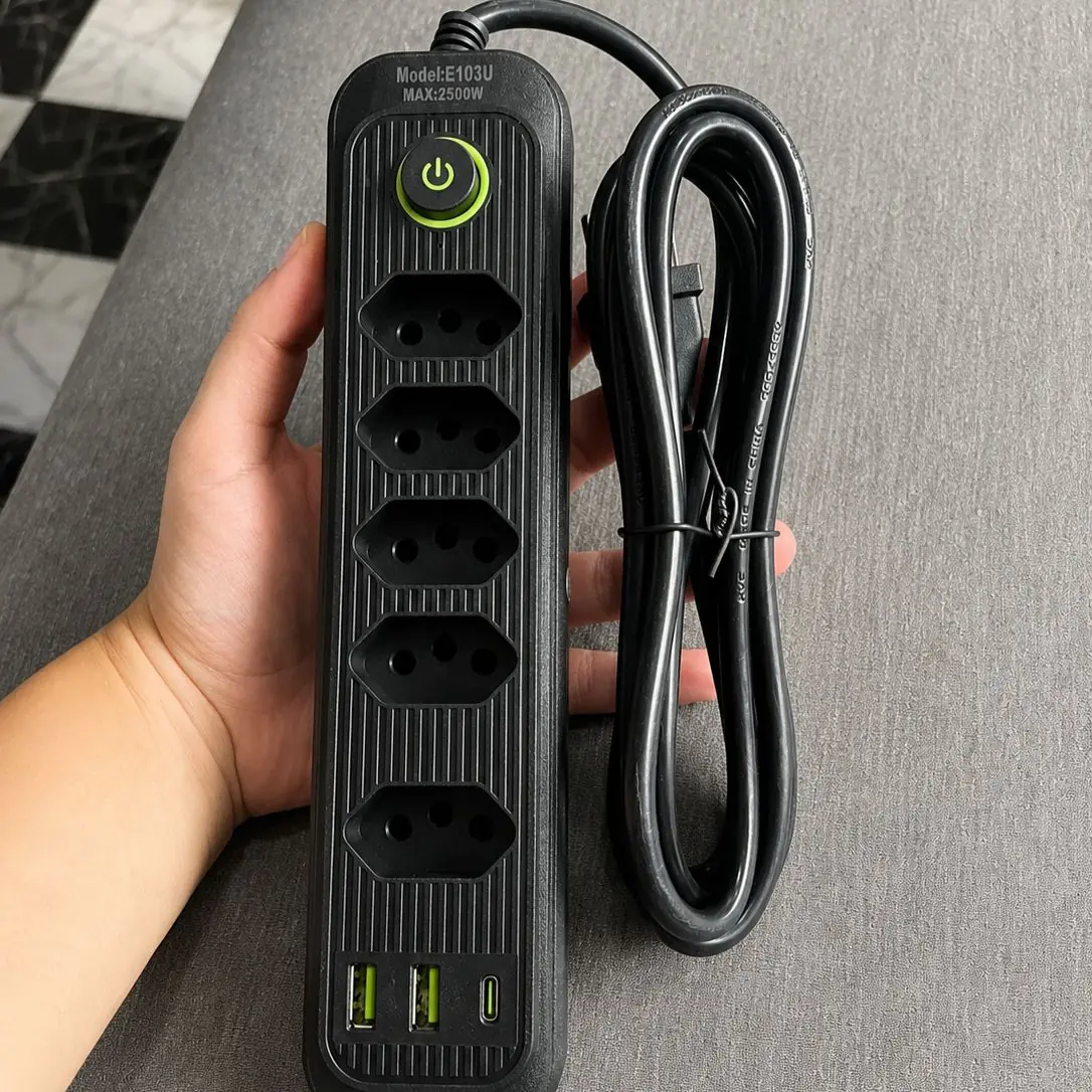 Extensão 5 Tomadas E 2 Usb 1 Pd Led Bivolt Power 110v/220v