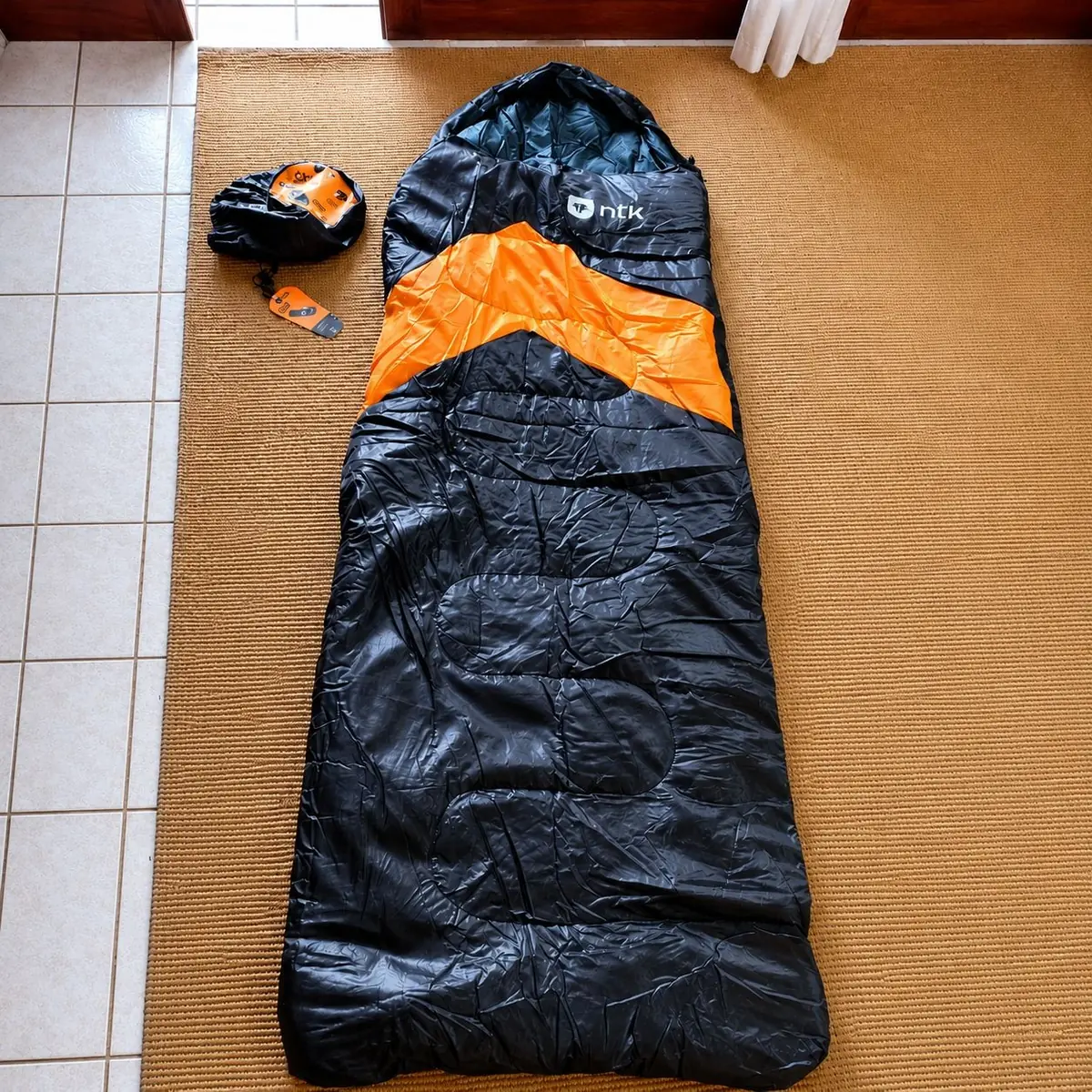 Saco Proteção De Frio Termico De Dormir Nautika Viper Preto E Laranja