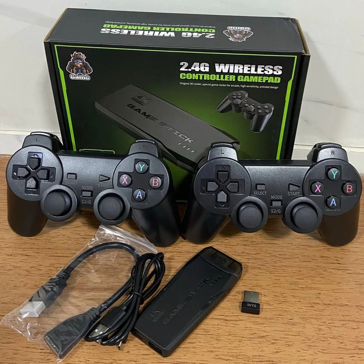 ￼Video game Stick 4K C/ 20mil Jogos 64gb 2 Controles Sem Fio