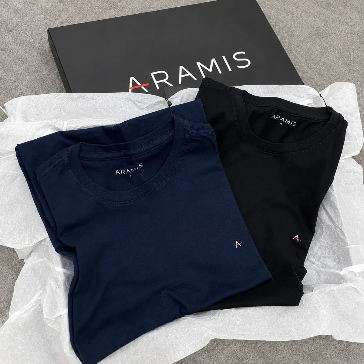 Kit 2 Camisetas Aramis Básicas