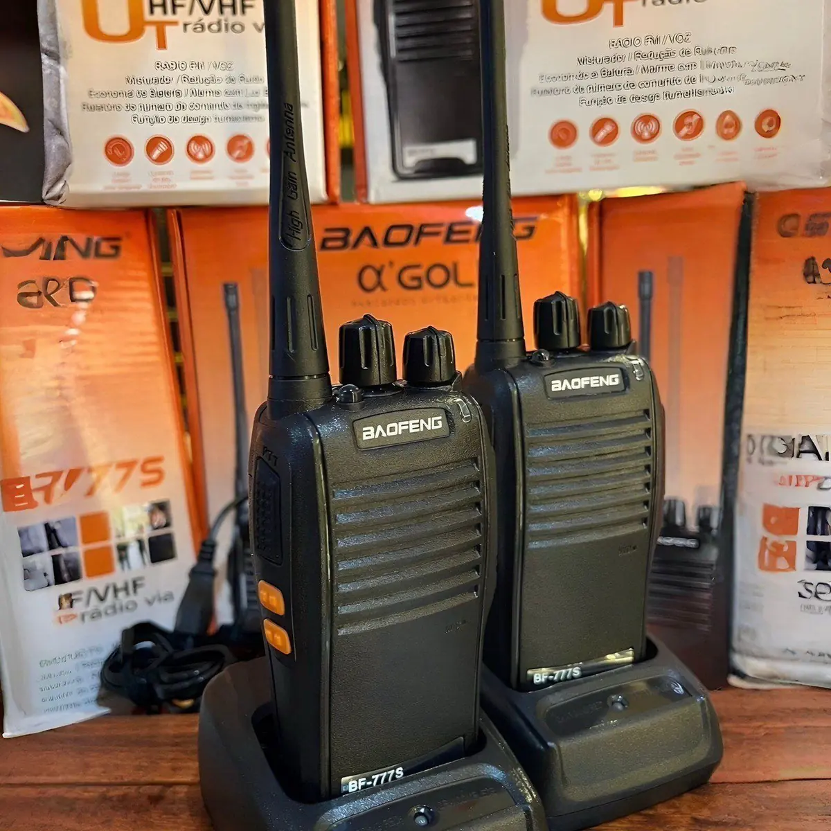 Kit 2 Radio Comunicador Baofeng