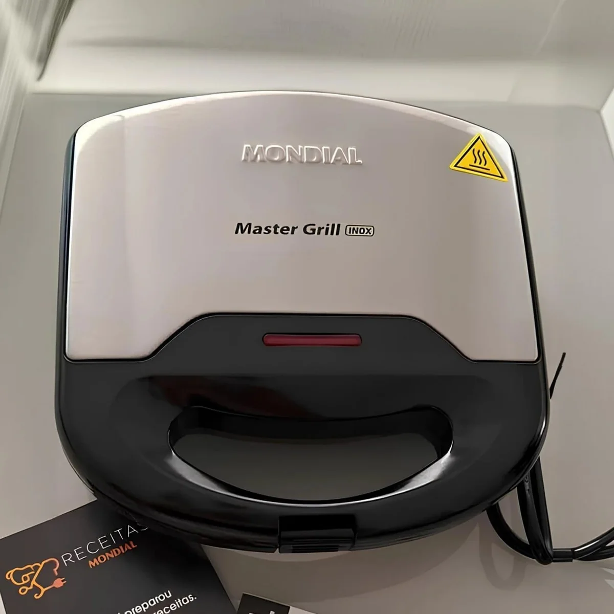 Sanduicheira Mondial Master Grill Mondial 750w S-20 Preto/inox 127v