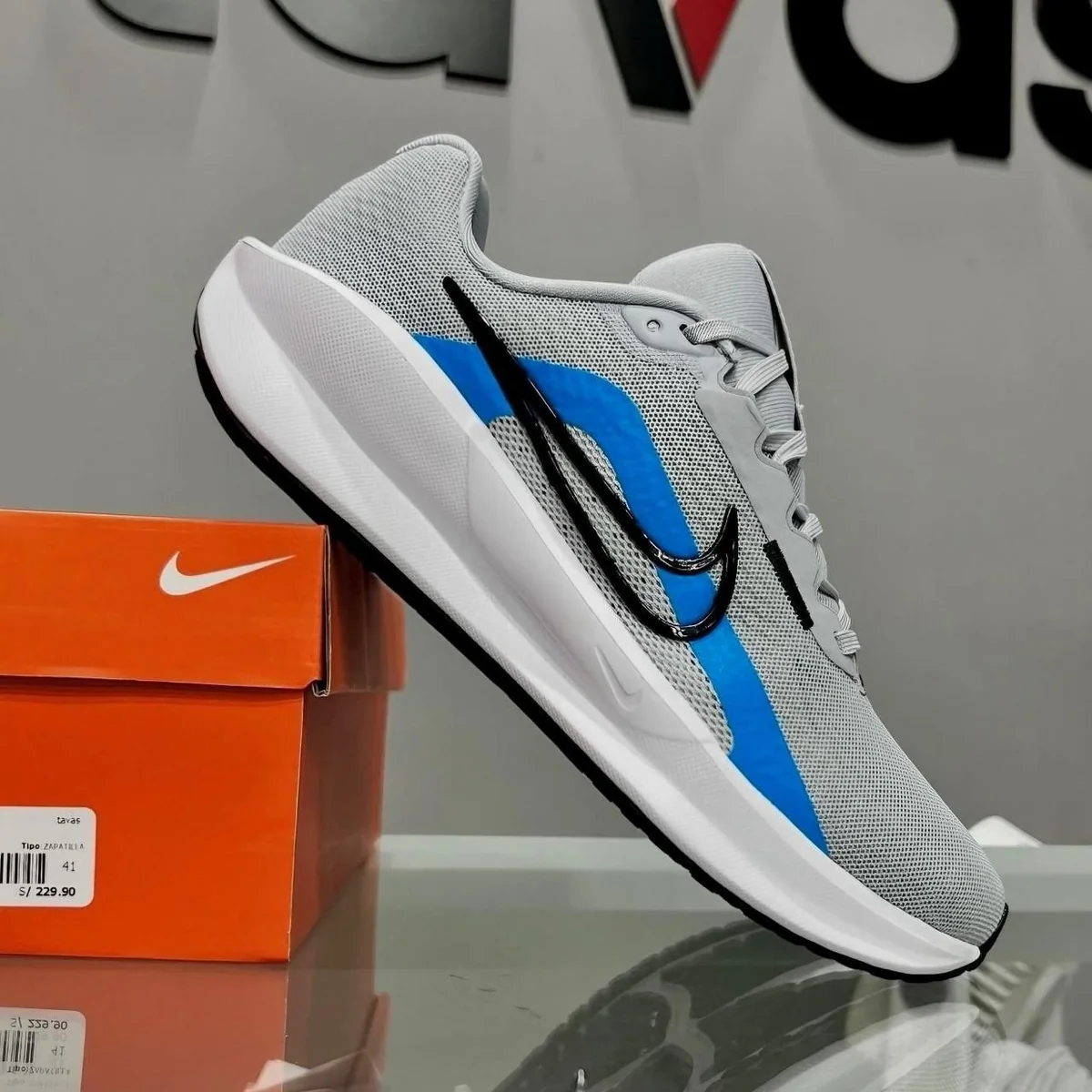 Tênis Nike Downshifter 13