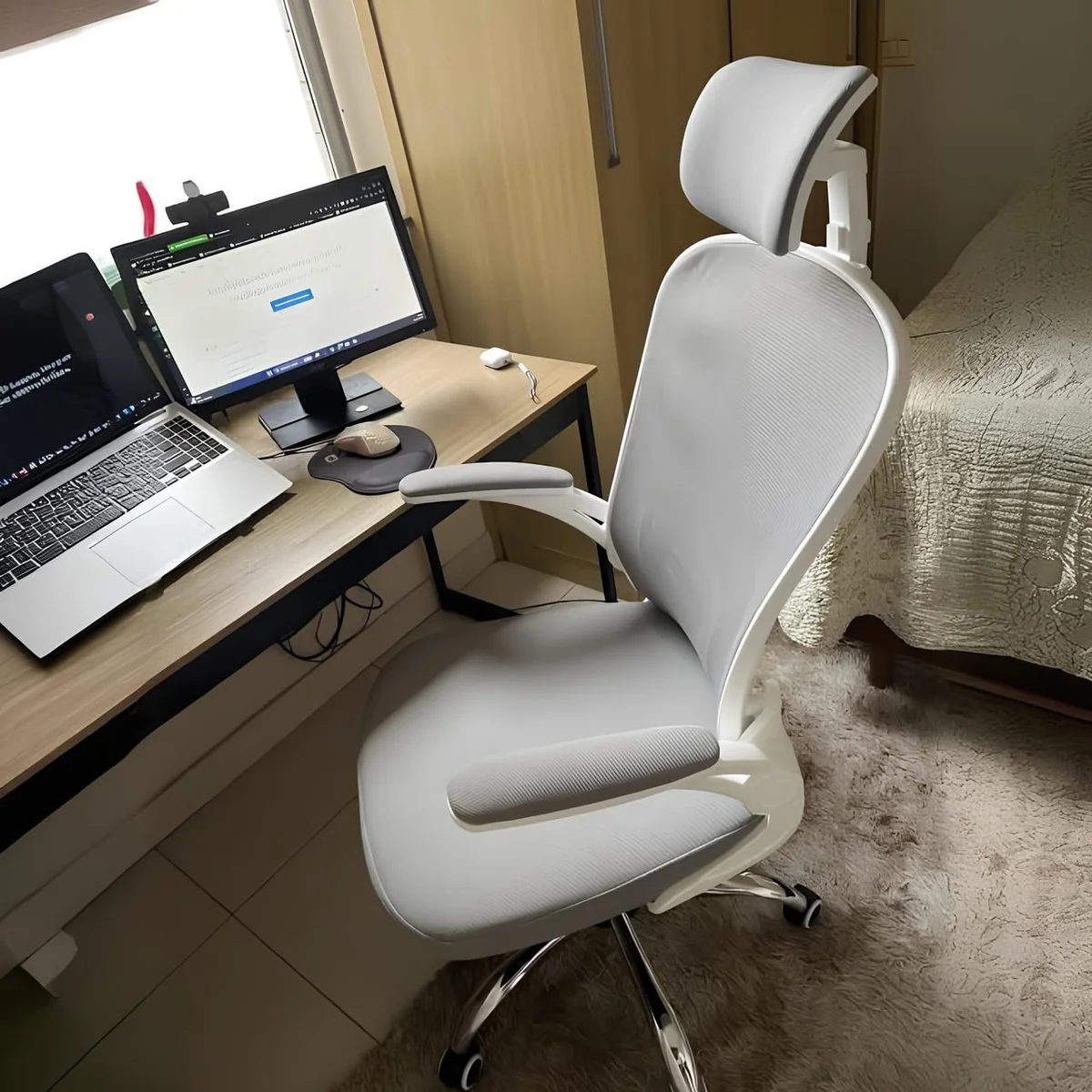 Cadeira De Escritório Ergonômica Giratória Boston G100 Com Estofado Mesh