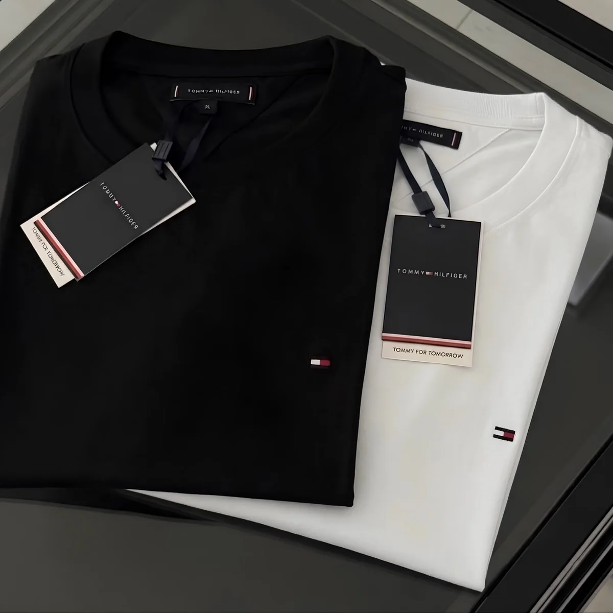 Kit 2 Camisetas Tommy Hilfiger