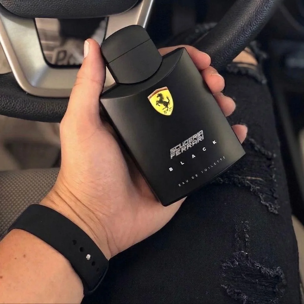 Perfume Ferrari Black Scuderia EDT 125ml