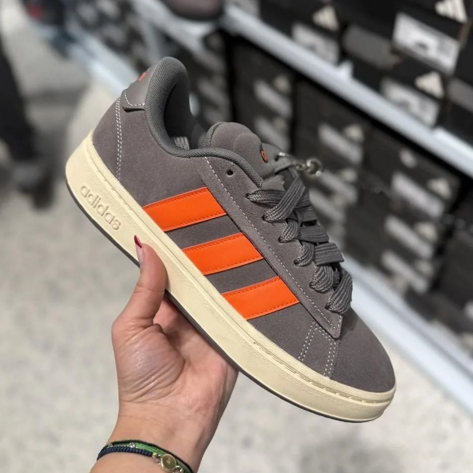 Tênis Adidas Grand Court Alpha