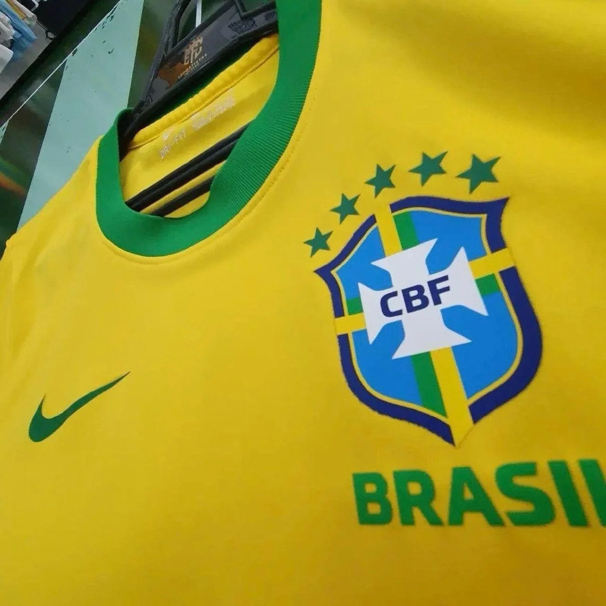 Camisa Brasil Nike I 2026/27 Fã Masculina