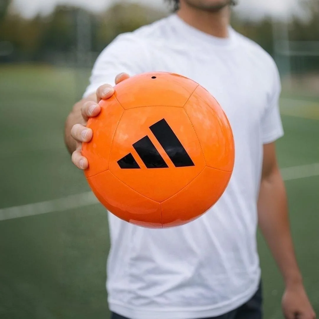 Bola De Futebol Universadi adidas