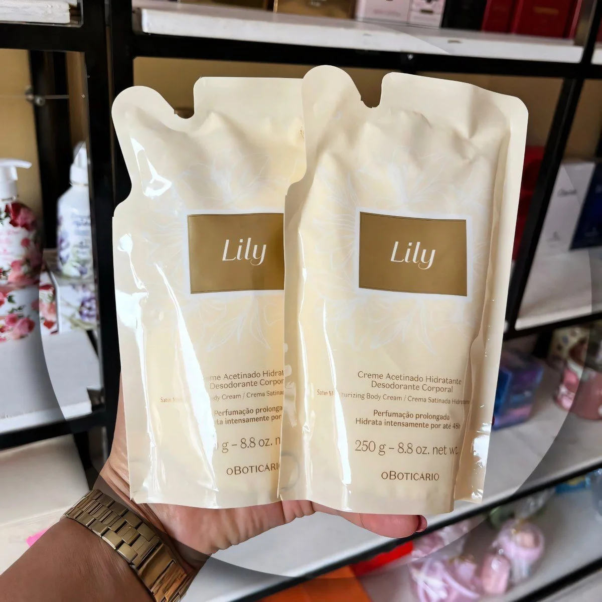 Refil Creme Acetinado Hidratante Corporal Para Pele Lily 250g Bouquet Floral
