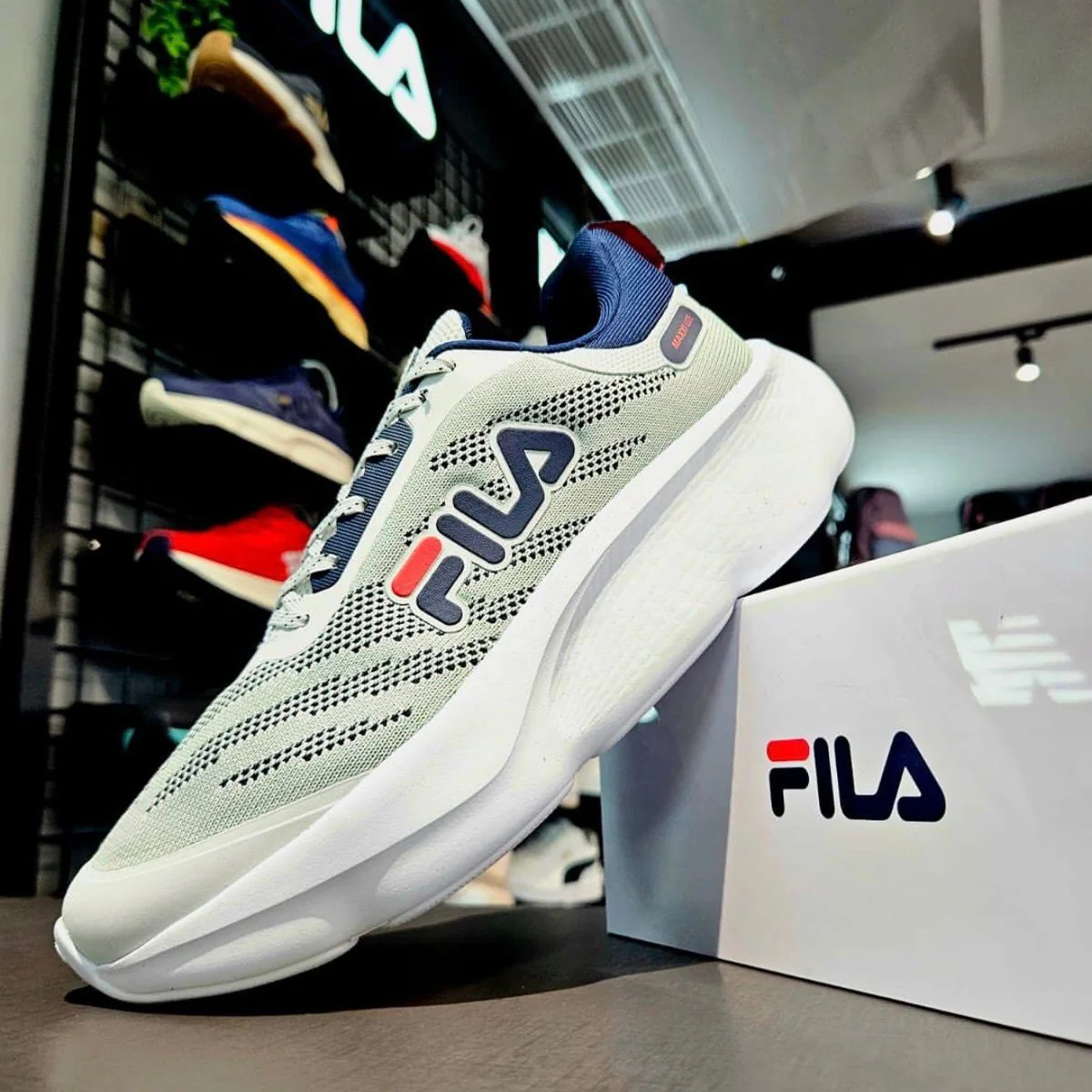 Tênis Masculino Fila Maxxi Lite (3 cores)