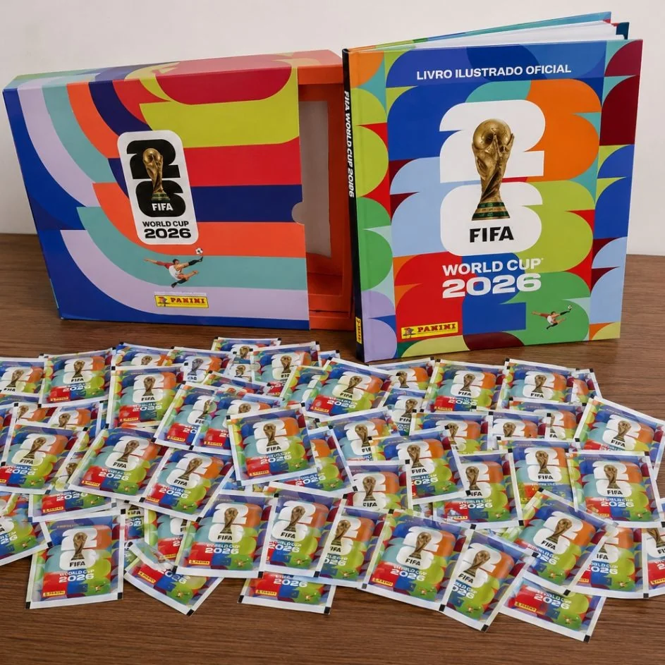 Box Gaveta Álbum de Figurinhas Capa Dura (Colorido) Copa do Mundo FIFA 2026 EUA com 60 Pacotes de Figurinhas Panini